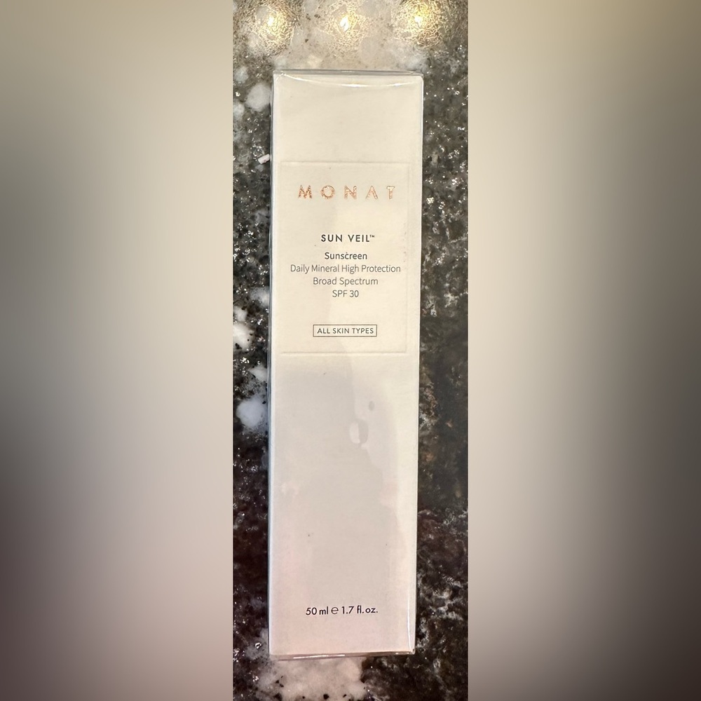NEW- Monat Sunscreen